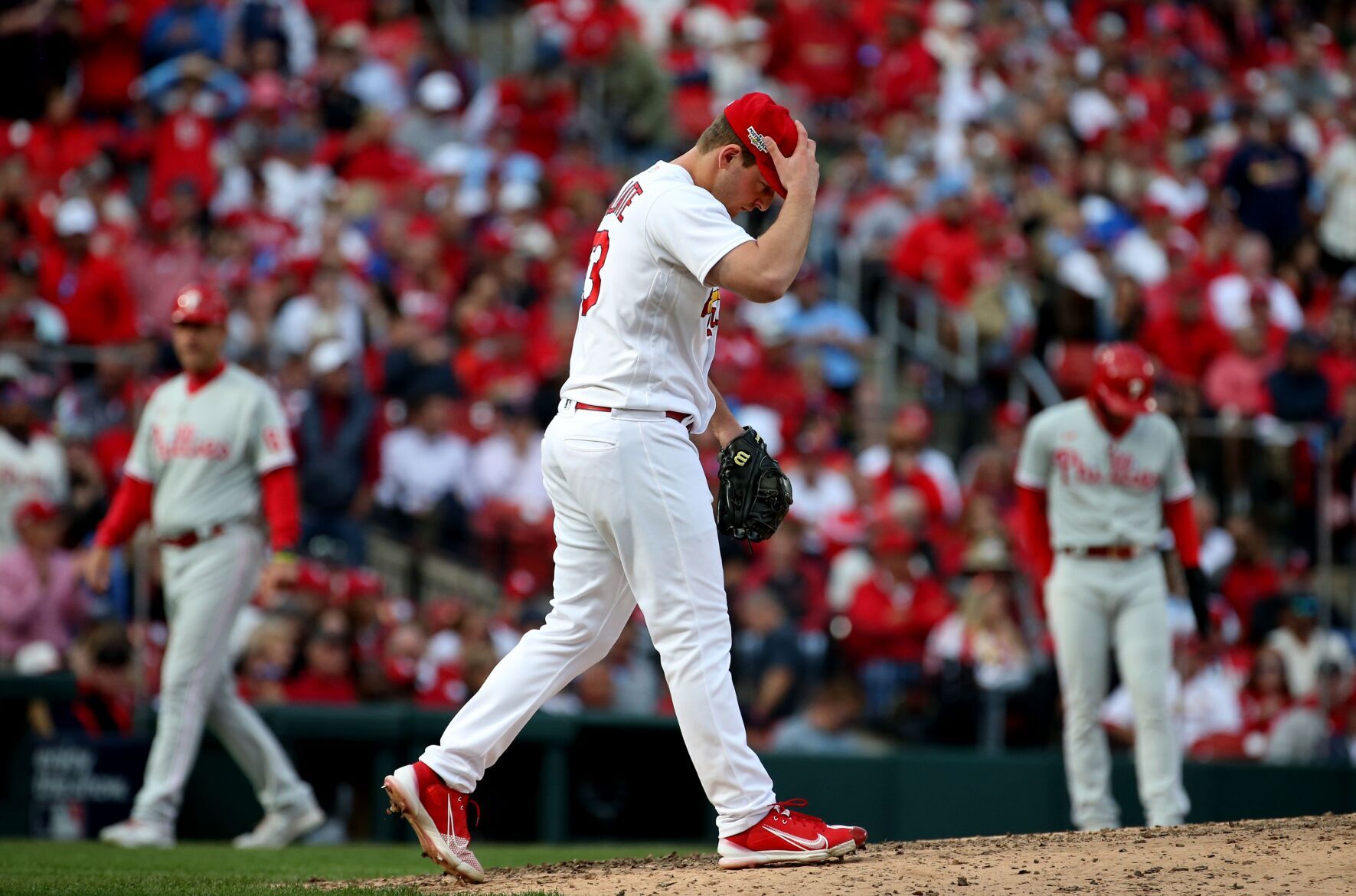 Philadelphia Phillies beat the St. Louis Cardinals 6-3 in game 1 of NL Wild Card